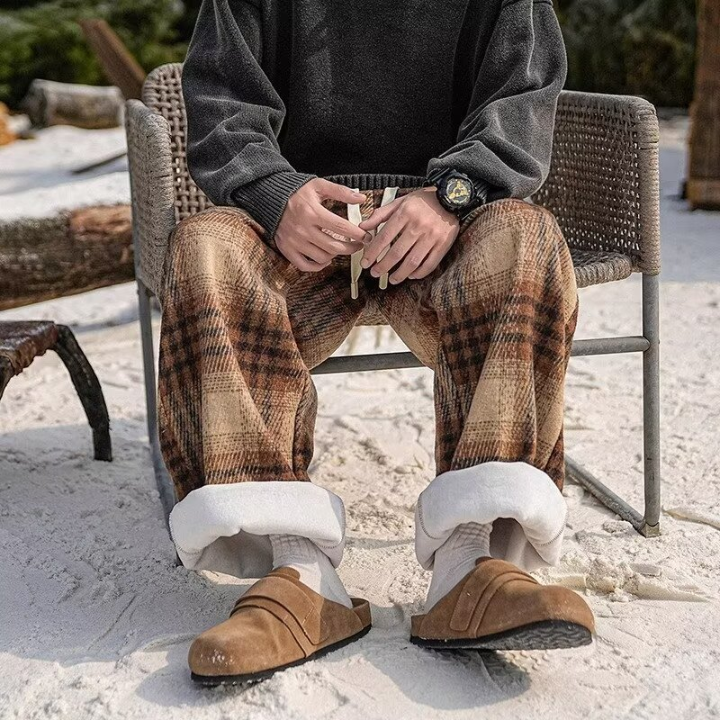 Hype Plaid Sweatpants