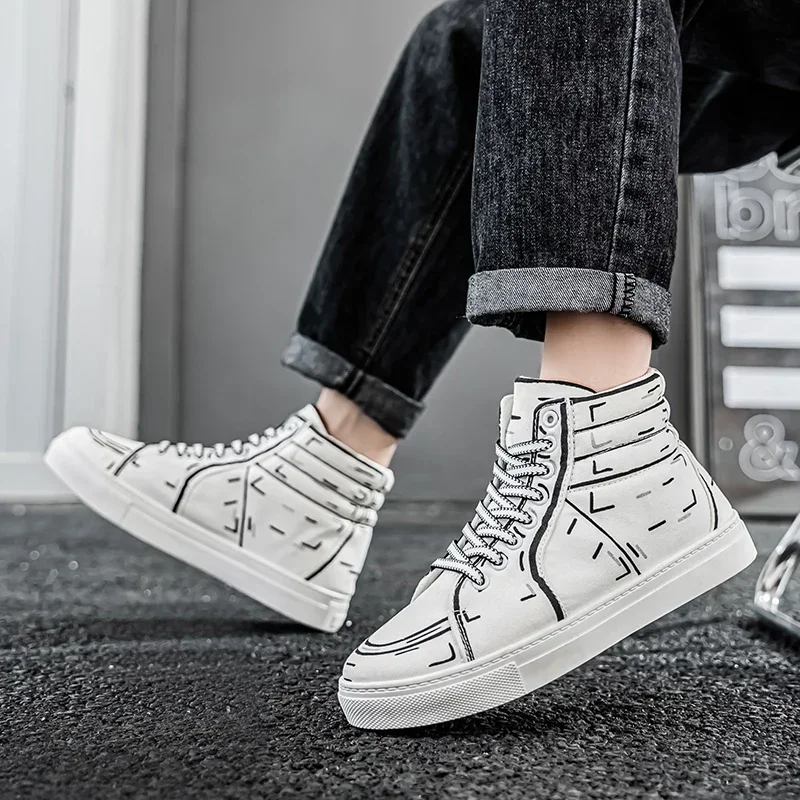 Hype Sketch Canvas Sneakers