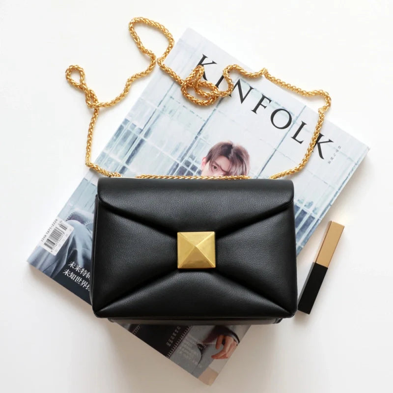 Glamco Leather Chain Bag