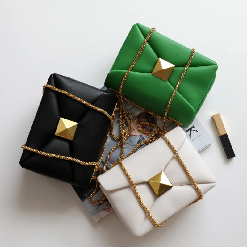 Glamco Leather Chain Bag